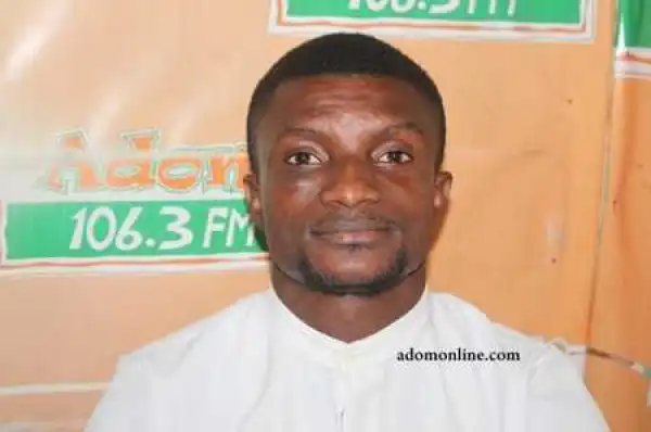 Ghanaian Pastor Confesses Live on Television That He’s a Virgin But Kisses Girls (Photo+Video)